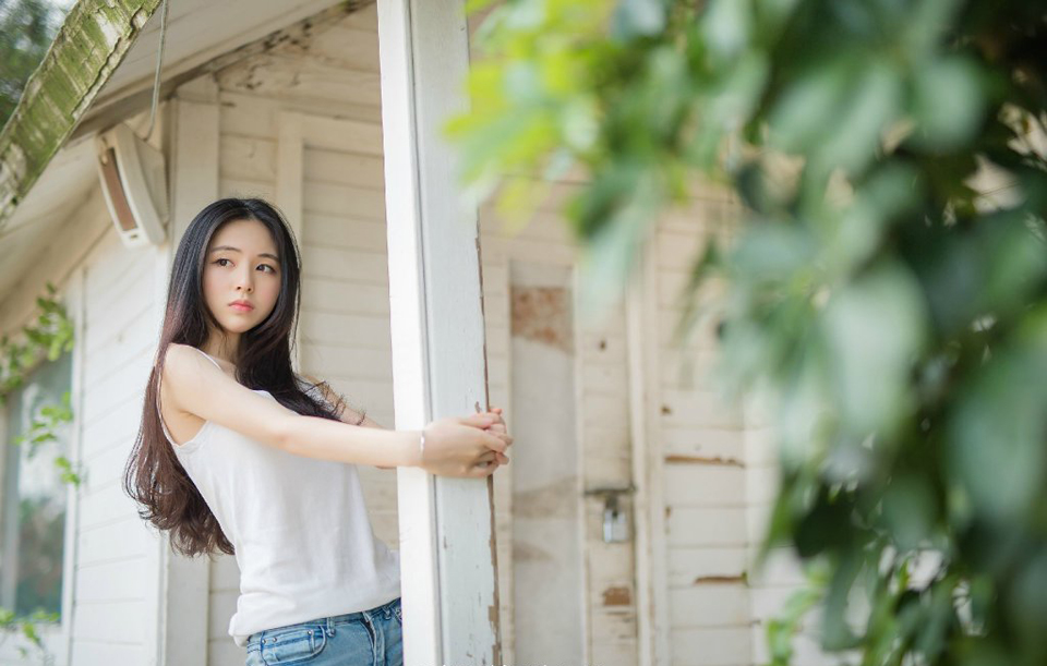 你没拥有的人脉叫我姐妹，你得不到的男人叫我宝贝。